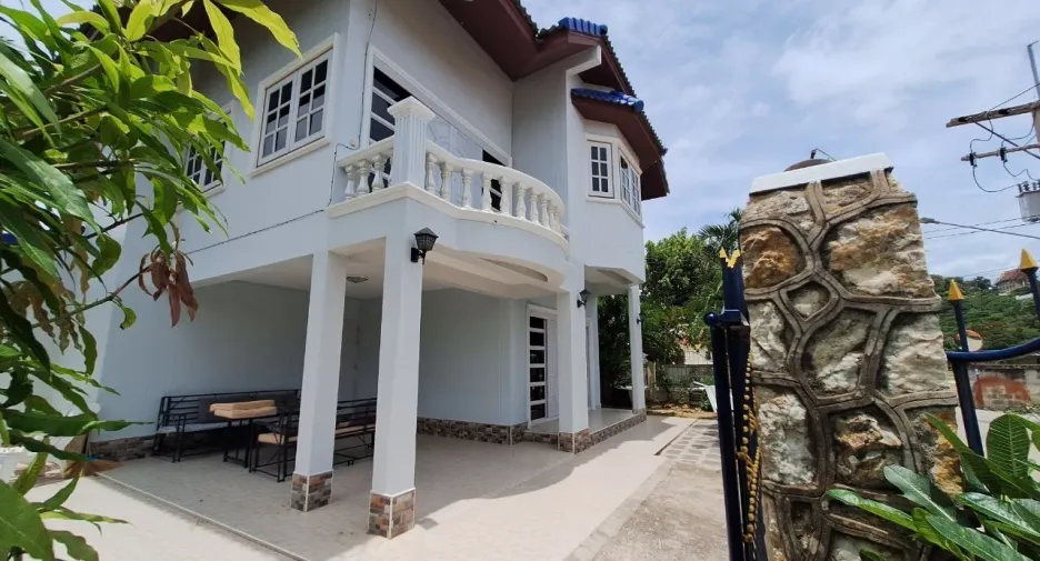 For rent 3 bedrooms house in Hua Hin, Prachuap Khiri Khan