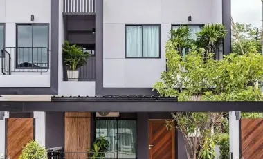 For sale 3 bedrooms townhouse in Mueang Chiang Mai, Chiang Mai