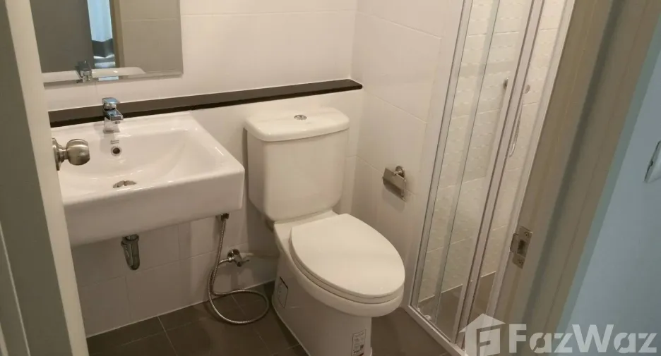 For rent studio condo in Mueang Samut Prakan, Samut Prakan