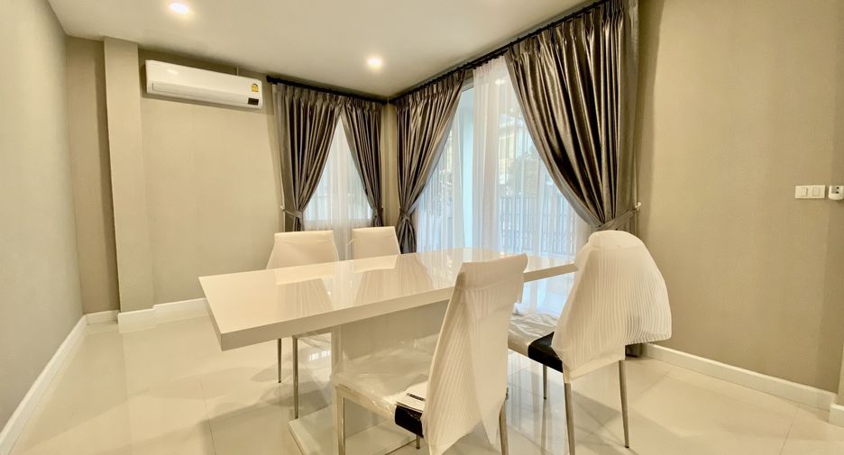 For rent 4 bedrooms villa in Mae Rim, Chiang Mai
