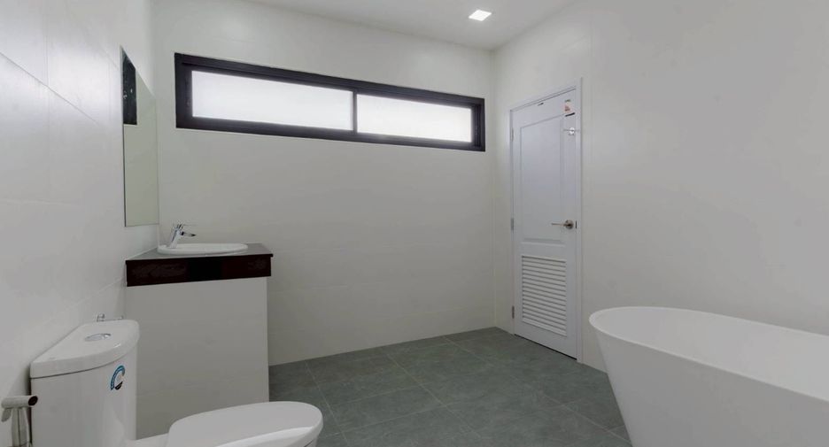 Продажа 3 спальни вилла в Сан Кампаенг, Чианг Маи