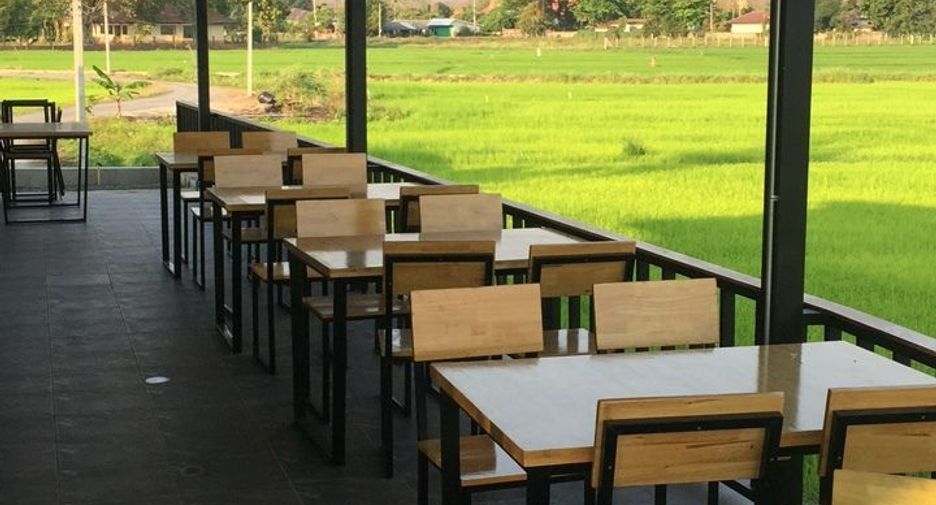 For sale 6 bedrooms house in Doi Saket, Chiang Mai