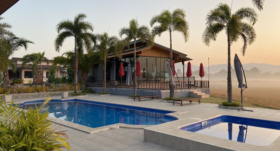 For sale 6 bedrooms house in Doi Saket, Chiang Mai