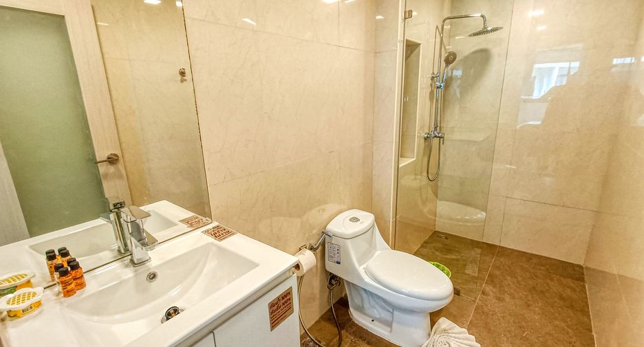 À vendre et à louer 1 chambre appartement à Bang Lamung, Chonburi