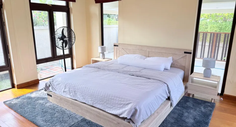 Villa zum Kauf und zur Miete mit 3 Zimmer in Cha Am, Phetchaburi