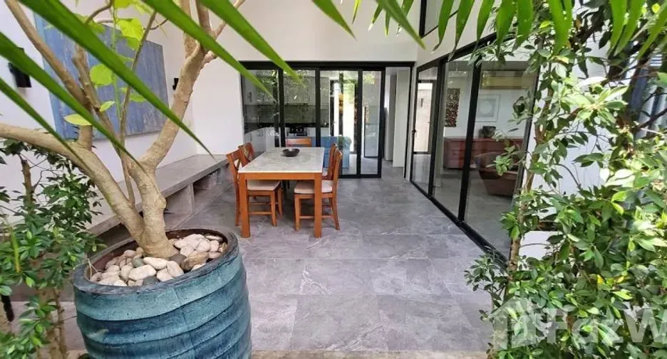 For sale 4 bedrooms condo in Hua Hin, Prachuap Khiri Khan