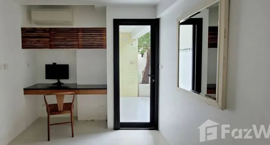 For sale 4 bedrooms condo in Hua Hin, Prachuap Khiri Khan
