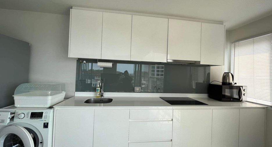 À louer 2 chambres condo à Bang Lamung, Chonburi