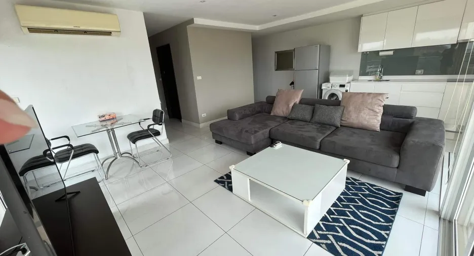 À louer 2 chambres condo à Bang Lamung, Chonburi