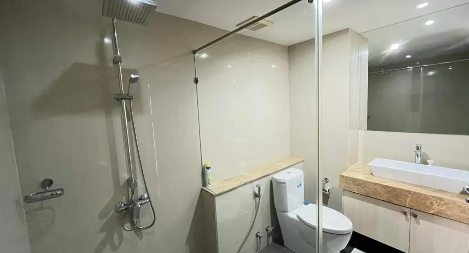 À louer 2 chambres condo à Bang Lamung, Chonburi