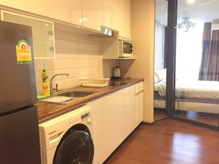 For sale and for rent studio condo in Khlong Toei, Bangkok