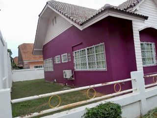 À louer 3 chambres maison à Bang Lamung, Chonburi