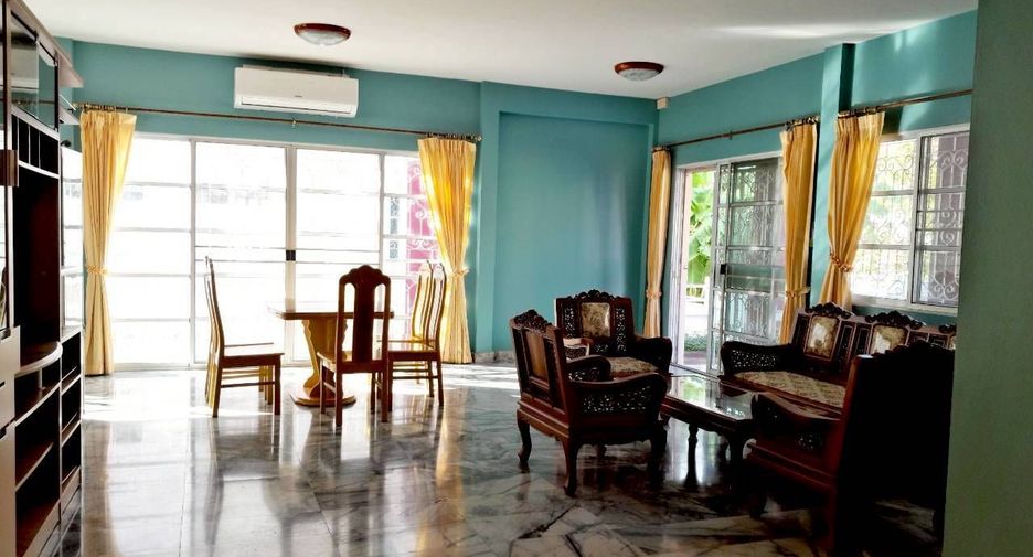 For rent 3 ベッドルーム house in Bang Lamung, Chonburi