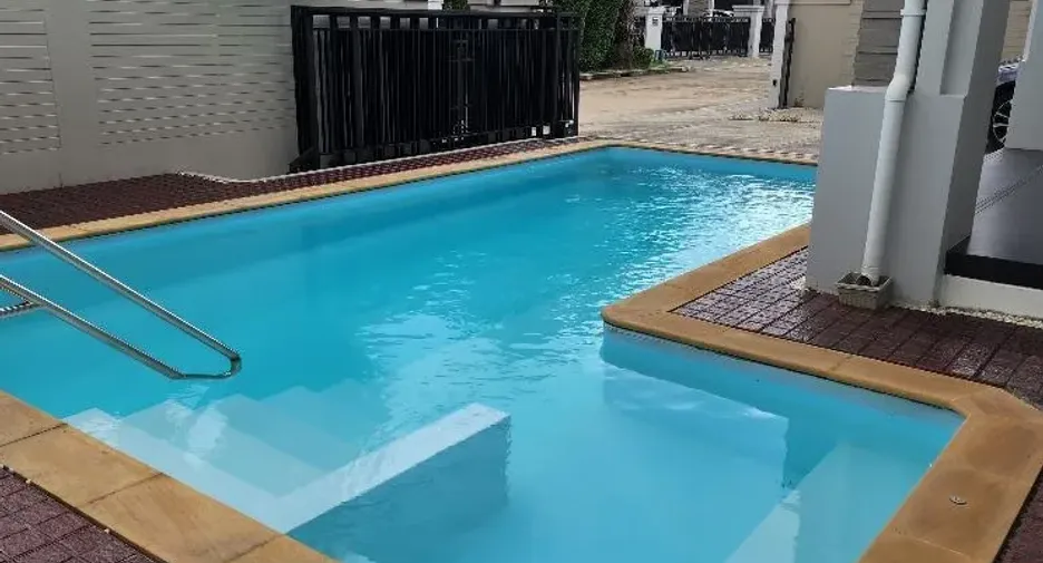 For sale 4 bedrooms house in Bang Bon, Bangkok
