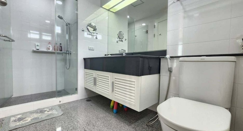 For sale 2 bedrooms condo in Hua Hin, Prachuap Khiri Khan