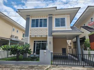 À vendre 3 chambres maison à San Kamphaeng, Chiang Mai