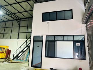 Casa en venta de 2 habitaciones en Phra Samut Chedi, Samut Prakan