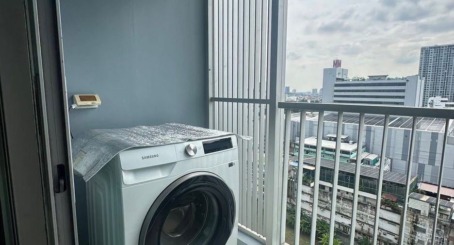 For sale 1 bed condo in Thon Buri, Bangkok