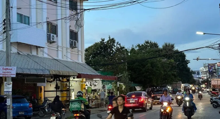 Reihenhaus zur Miete mit 3 Zimmer in Mueang Chiang Mai, Chiang Mai