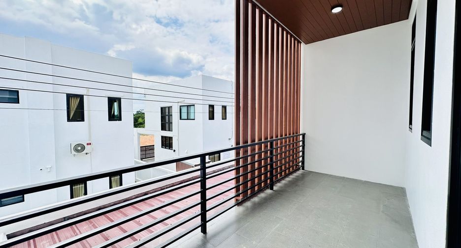 For sale and for rent 4 bedrooms house in Mueang Chiang Mai, Chiang Mai