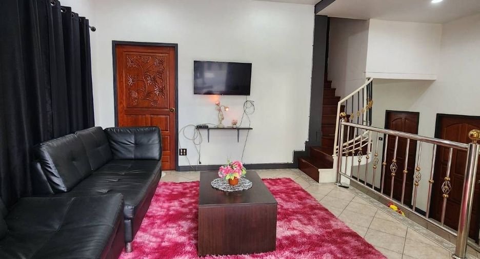 For rent 3 bedrooms house in Bang Lamung, Chonburi