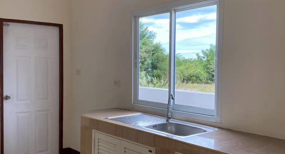 For sale and for rent 2 bedrooms townhouse in Cha Am, Phetchaburi