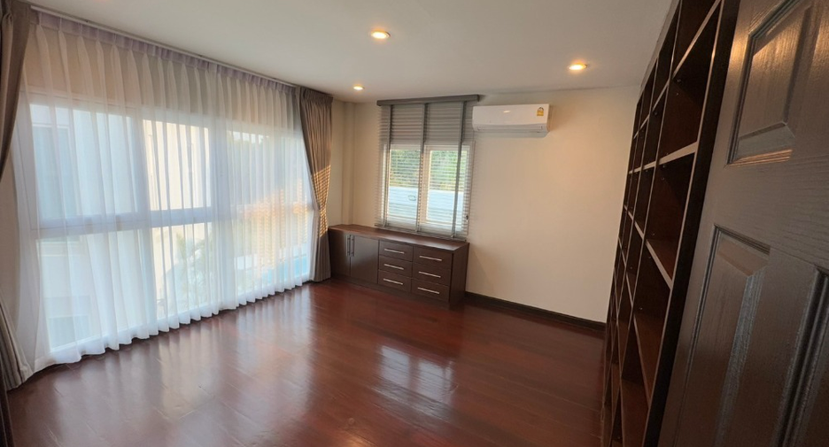 For sale and for rent 6 bedrooms house in Bang Lamung, Chonburi