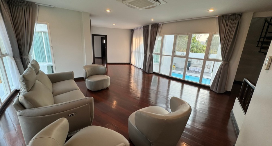 For sale and for rent 6 bedrooms house in Bang Lamung, Chonburi
