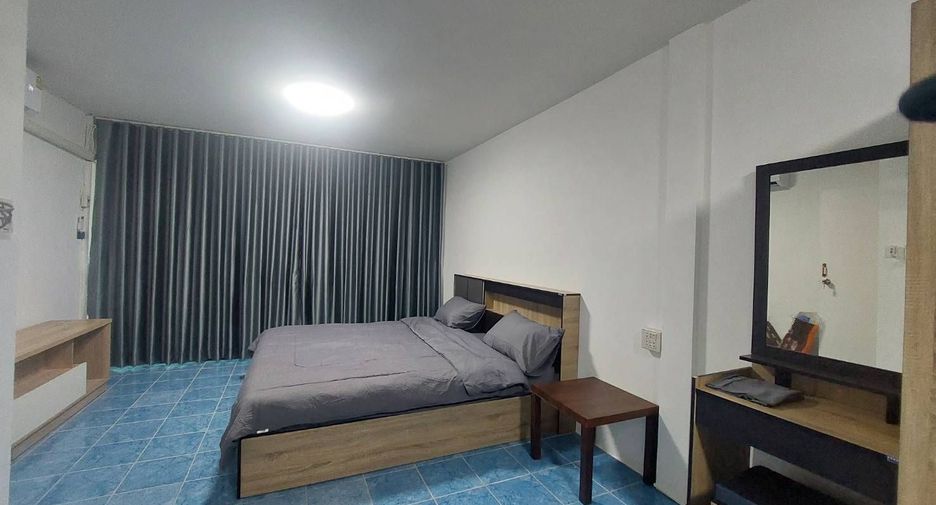 For rent 3 ベッドルーム townhouse in Bang Lamung, Chonburi