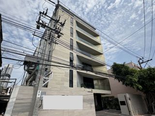 For sale 34 ベッドルーム hotel in Bang Rak, Bangkok