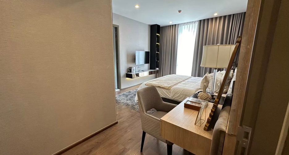 For sale 34 bedrooms hotel in Bang Rak, Bangkok