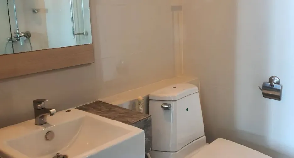 For sale 1 bed condo in Khan Na Yao, Bangkok
