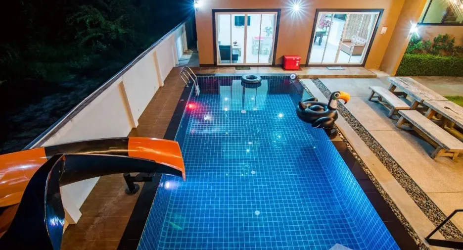For rent 5 bedrooms villa in Hua Hin, Prachuap Khiri Khan