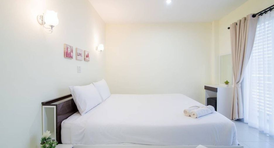 For rent 5 bedrooms villa in Hua Hin, Prachuap Khiri Khan