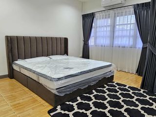 Reihenhaus zur Miete mit 3 Zimmer in Bang Lamung, Chonburi