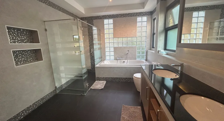 Villa zum Kauf und zur Miete mit 3 Zimmer in Hua Hin, Prachuap Khiri Khan