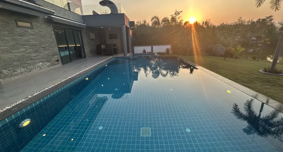 Villa zum Kauf und zur Miete mit 3 Zimmer in Hua Hin, Prachuap Khiri Khan