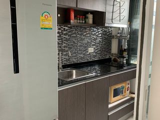Condo en venta de 2 habitaciones en Phra Khanong, Bangkok
