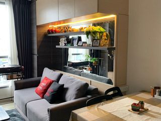 Condo en venta de 2 habitaciones en Phra Khanong, Bangkok
