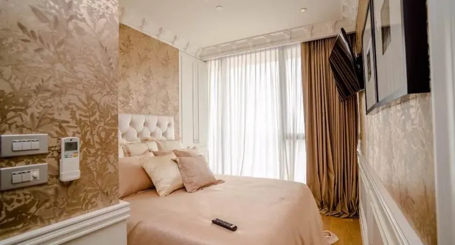 Condo en venta de 3 habitaciones en Khlong Toei, Bangkok