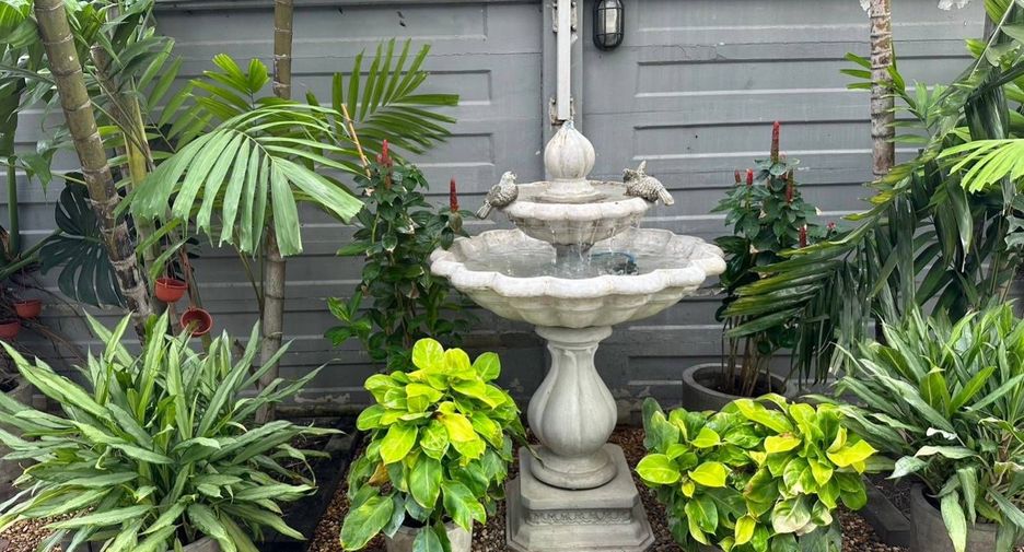 For sale 4 bedrooms house in Prawet, Bangkok
