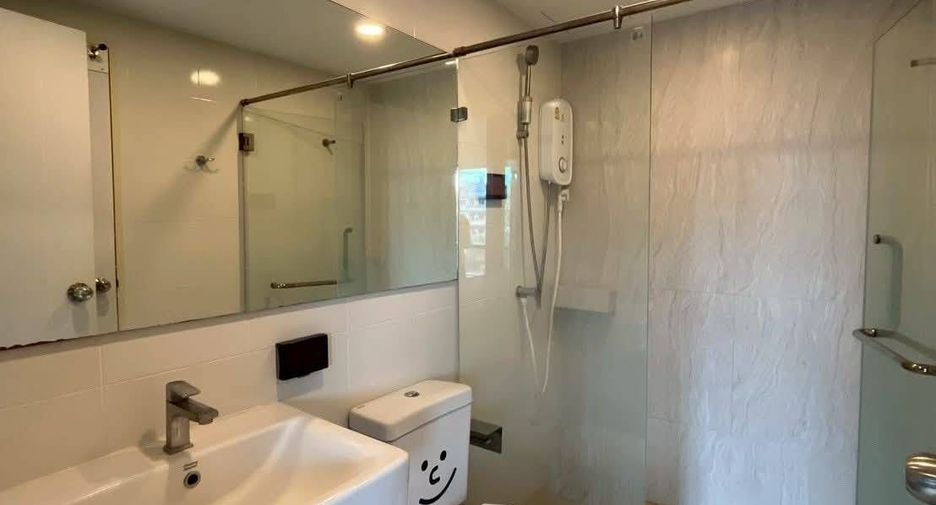 For rent studio condo in Bang Na, Bangkok