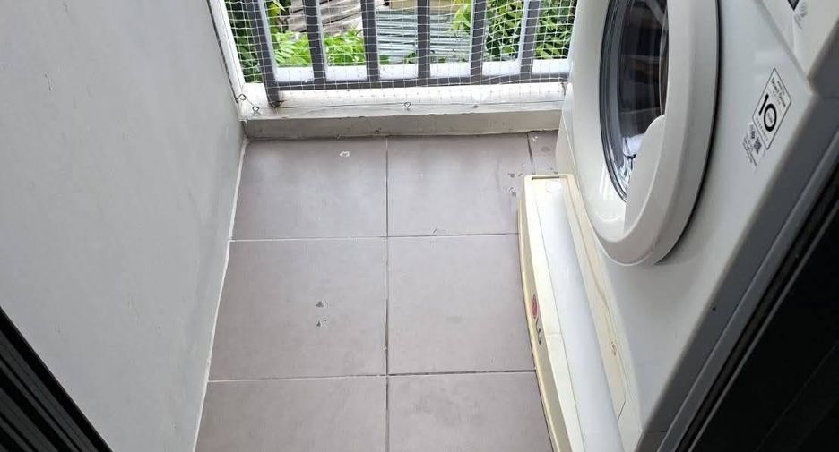 For rent studio condo in Bang Na, Bangkok