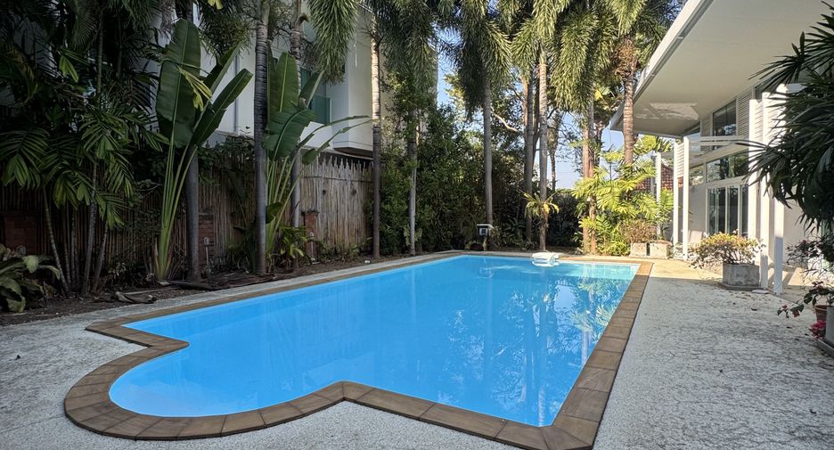 Villa zur Miete mit 6 Zimmer in Hang Dong, Chiang Mai