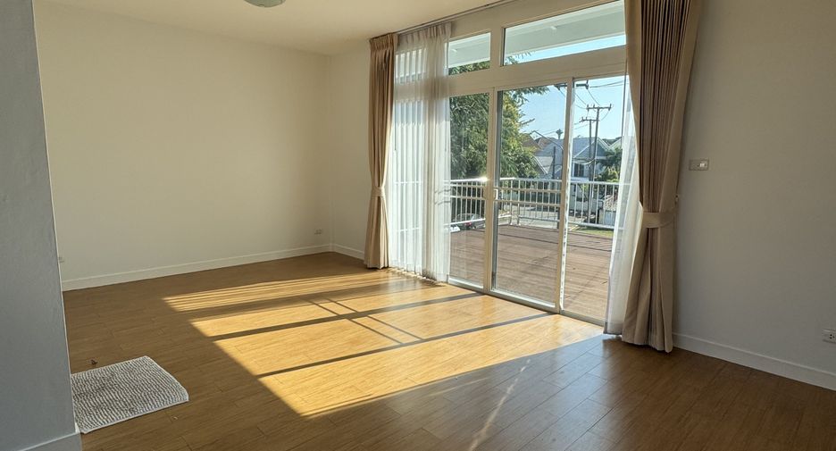 Villa zur Miete mit 6 Zimmer in Hang Dong, Chiang Mai