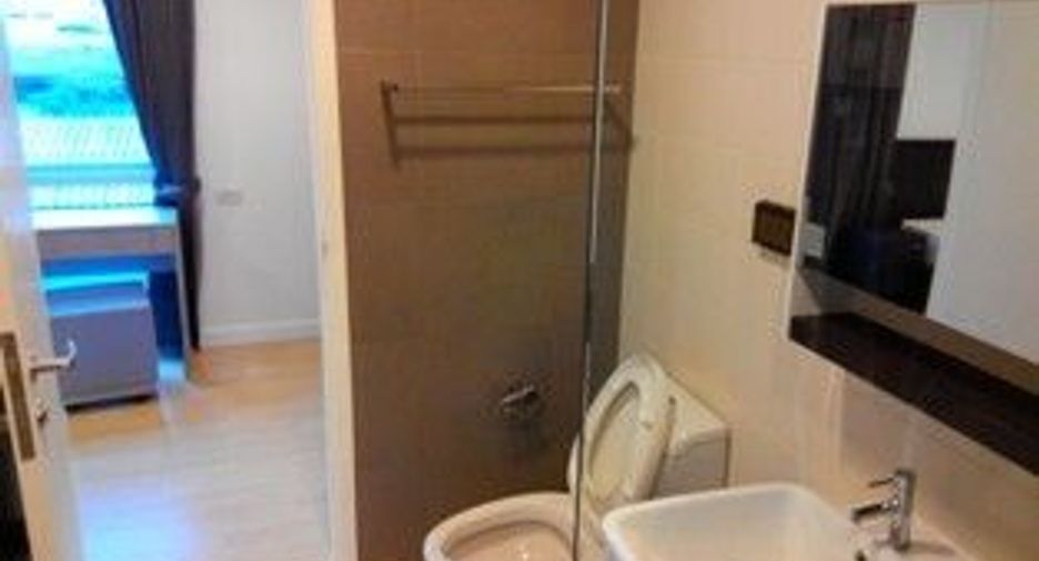 For sale and for rent 2 bedrooms condo in Phra Khanong, Bangkok