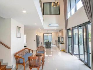 Villa zur Miete mit 4 Zimmer in Mueang Chiang Mai, Chiang Mai