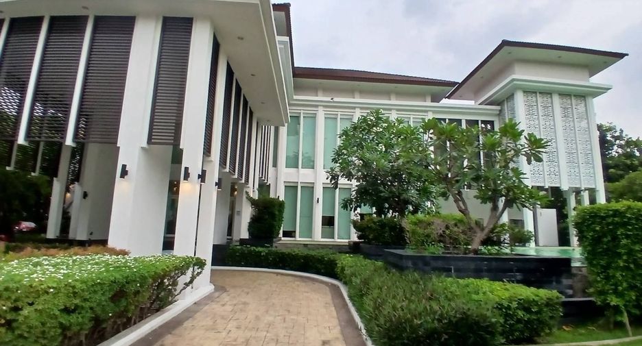 For sale and for rent 3 bedrooms house in Sai Mai, Bangkok
