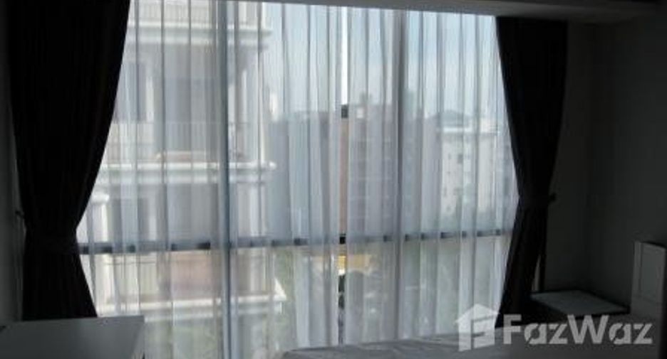 For sale 1 bed condo in Khlong Toei, Bangkok