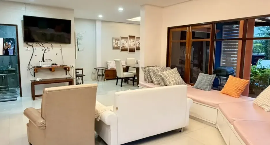 For sale and for rent 3 bedrooms villa in Hua Hin, Prachuap Khiri Khan